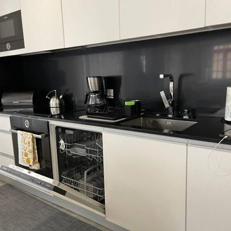 Modern 1 Bedroom City Center Aveiro Apartment Екстер'єр фото